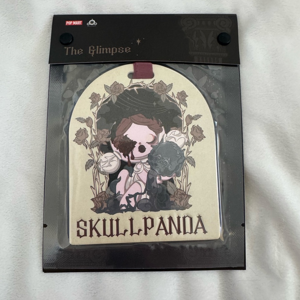 Skullpanda The Glimpse - Decorative Card